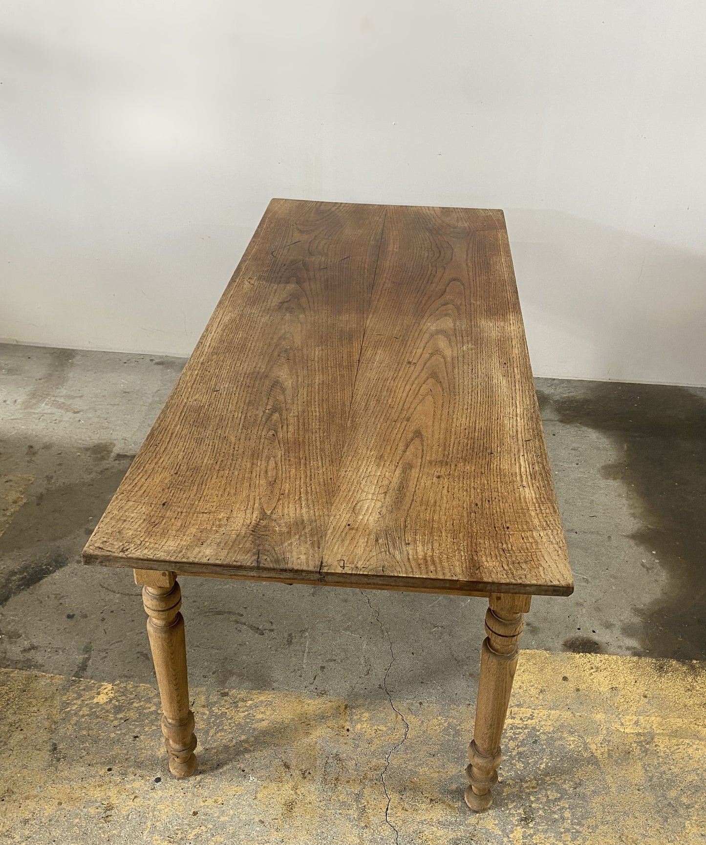 1dr oak Table