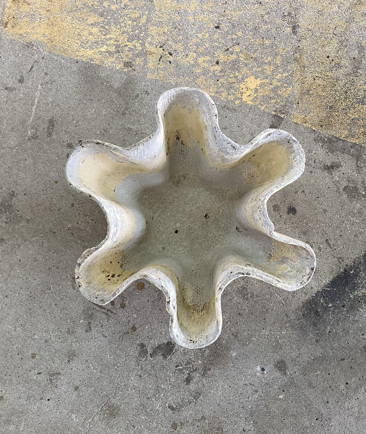 ”Willy Guhl” Planter Pot