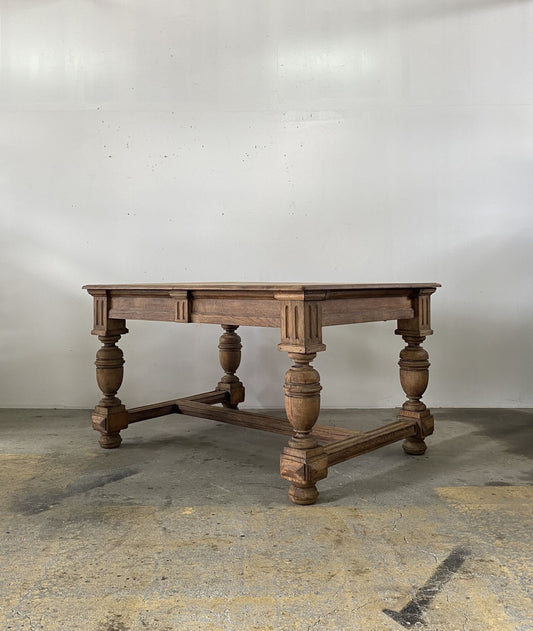 Oak Table