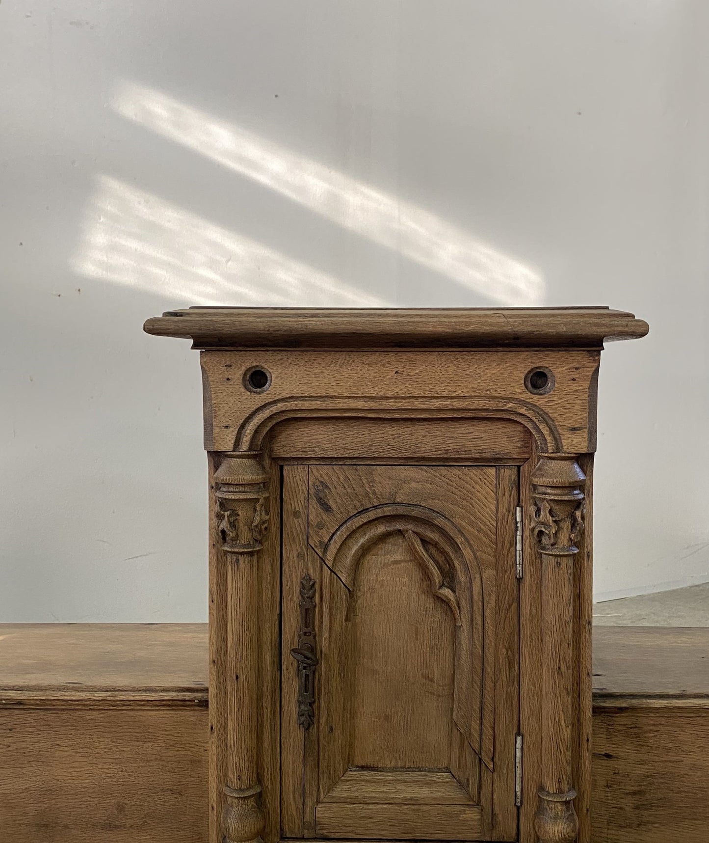 Display Cabinet