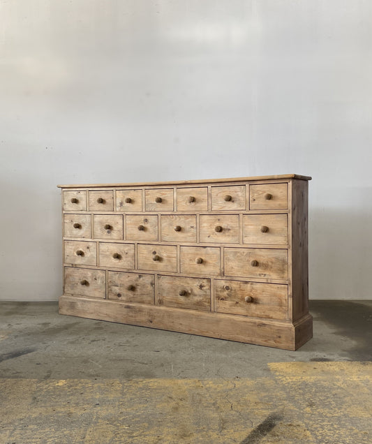 22 Drawers Cabinet