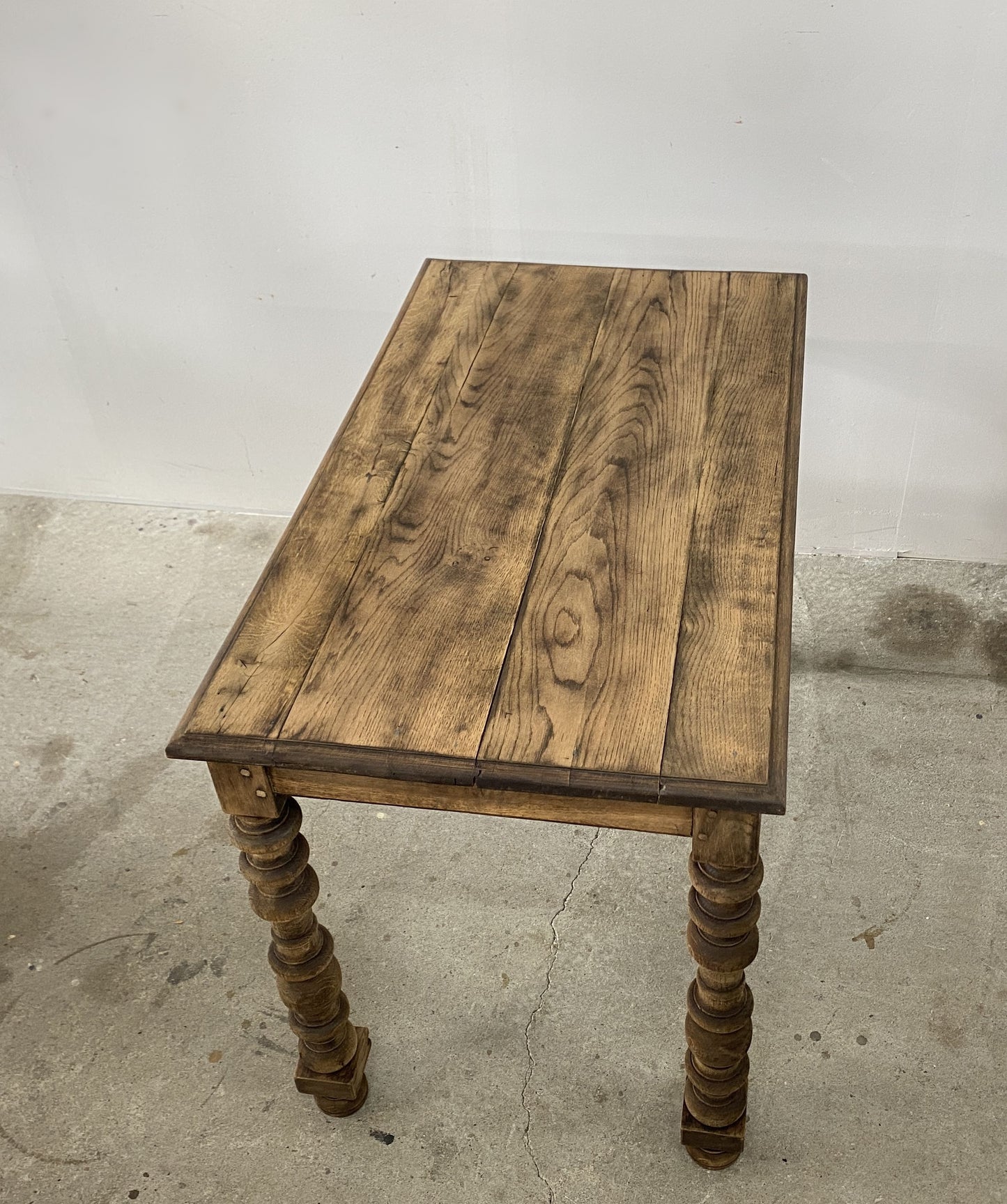 1dr Oak Table