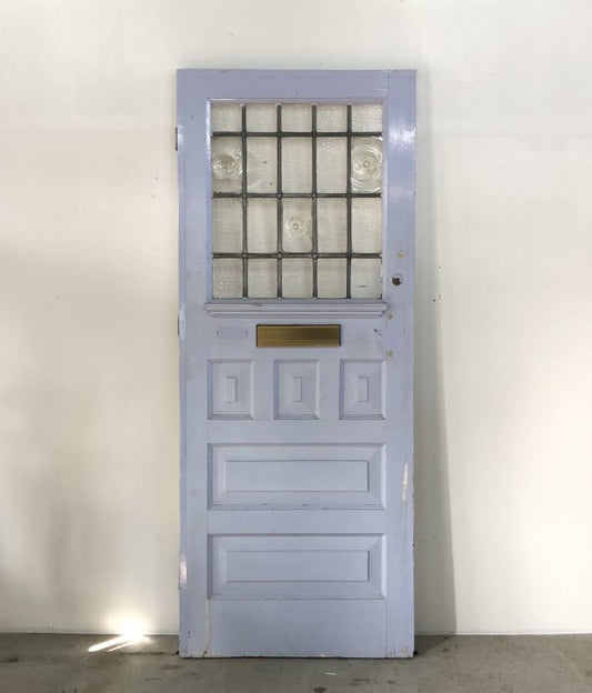 Bull's eye glass Door