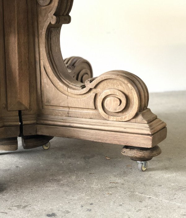Pedestal Oak Oval Tabel