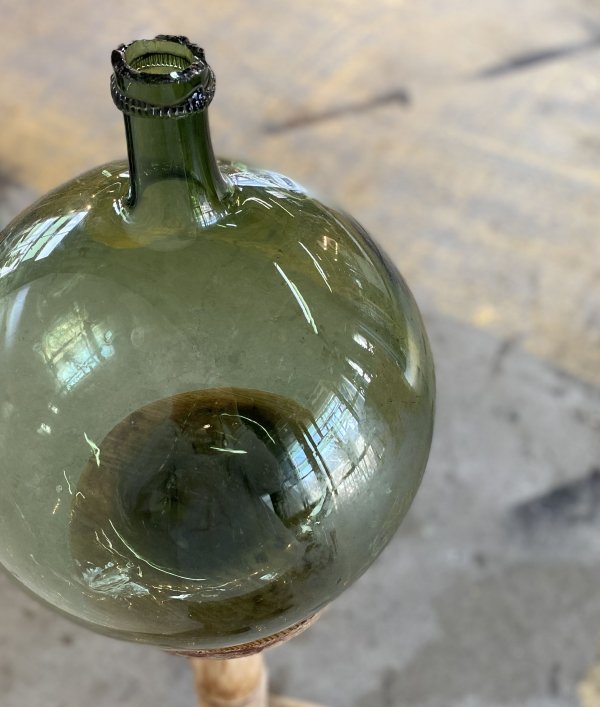 Demijon bottle