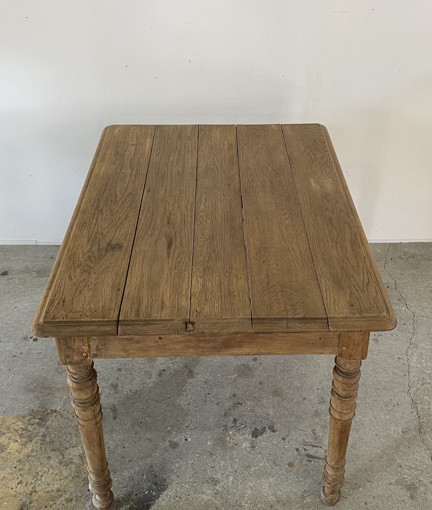 Oak Table