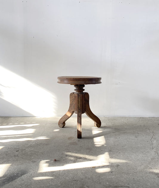 stool