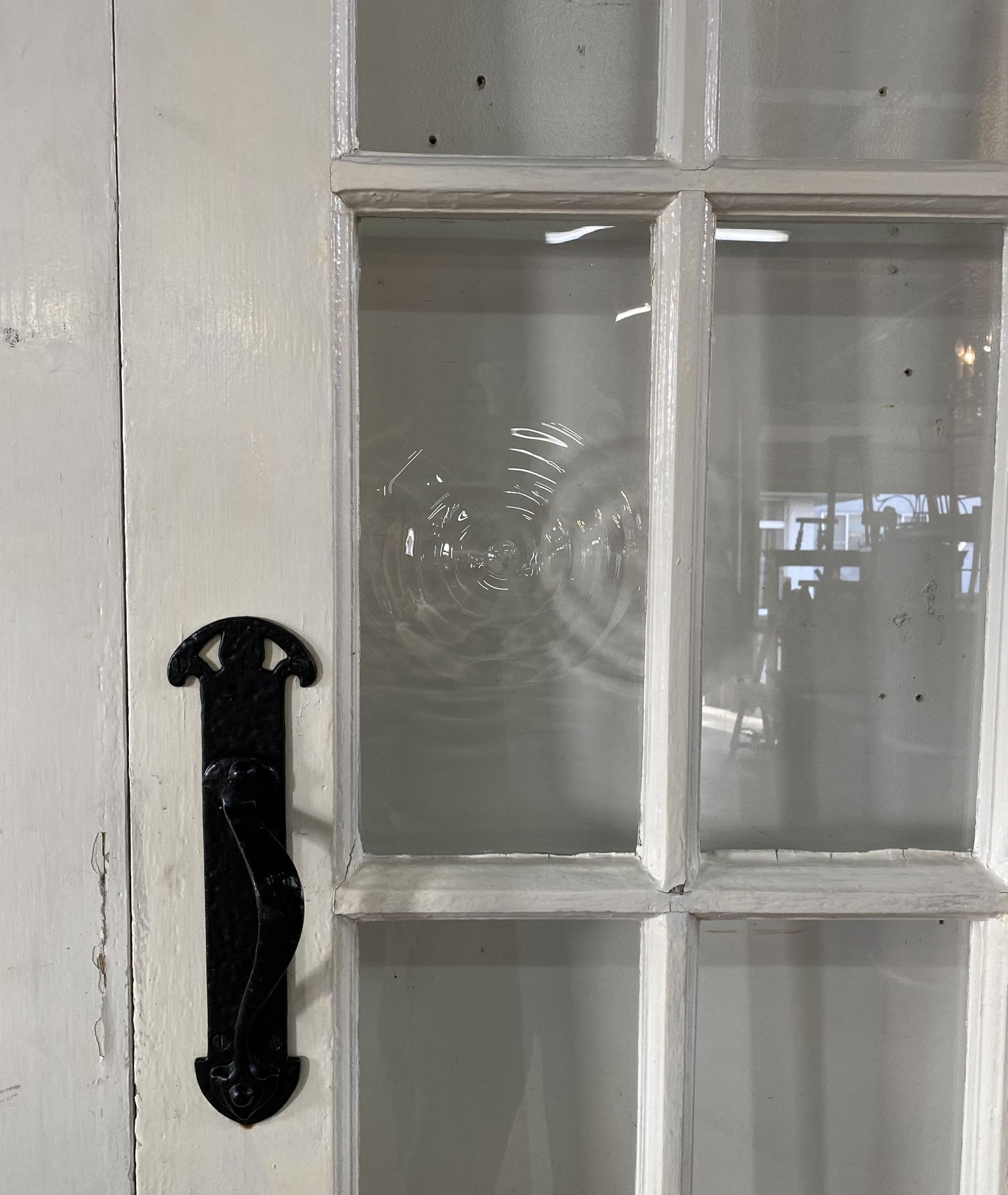 Bull's eye Double Door