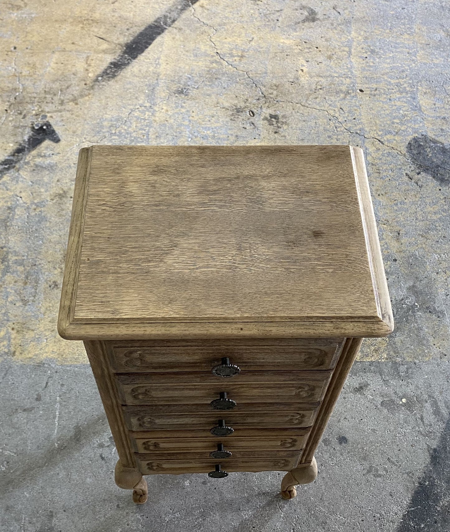 Oak Chest