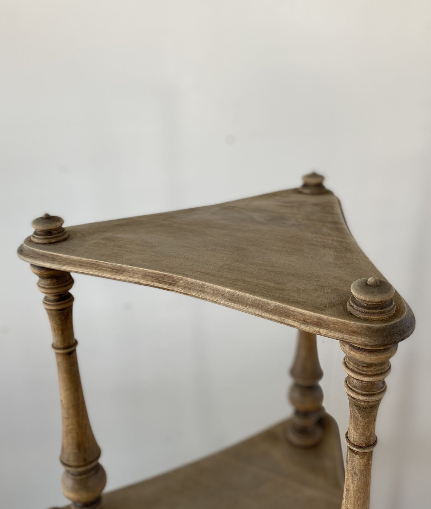 Corner Shelf