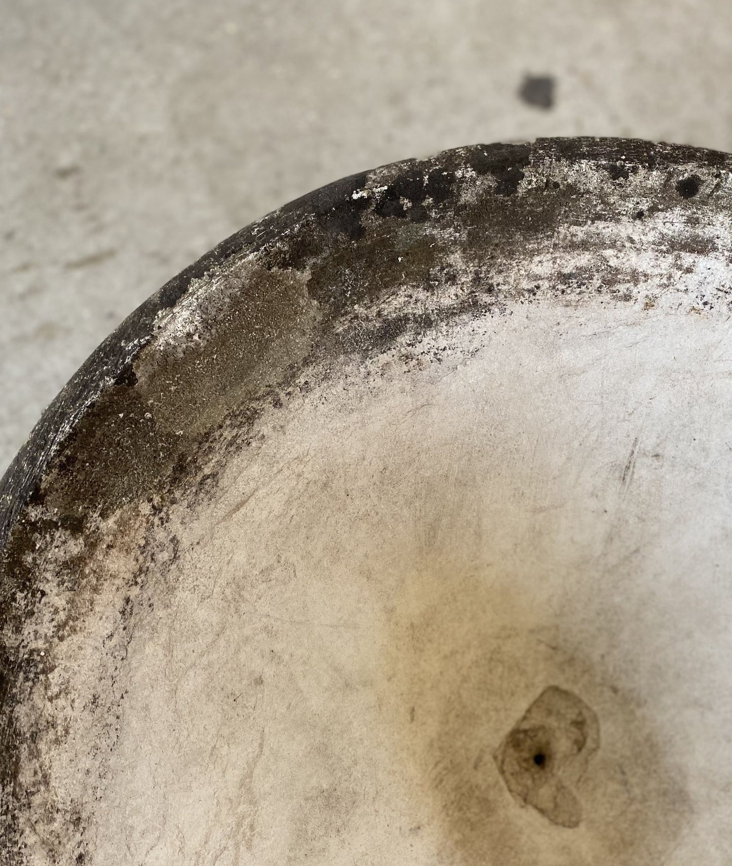 ”Willy Guhl” Planter Pot