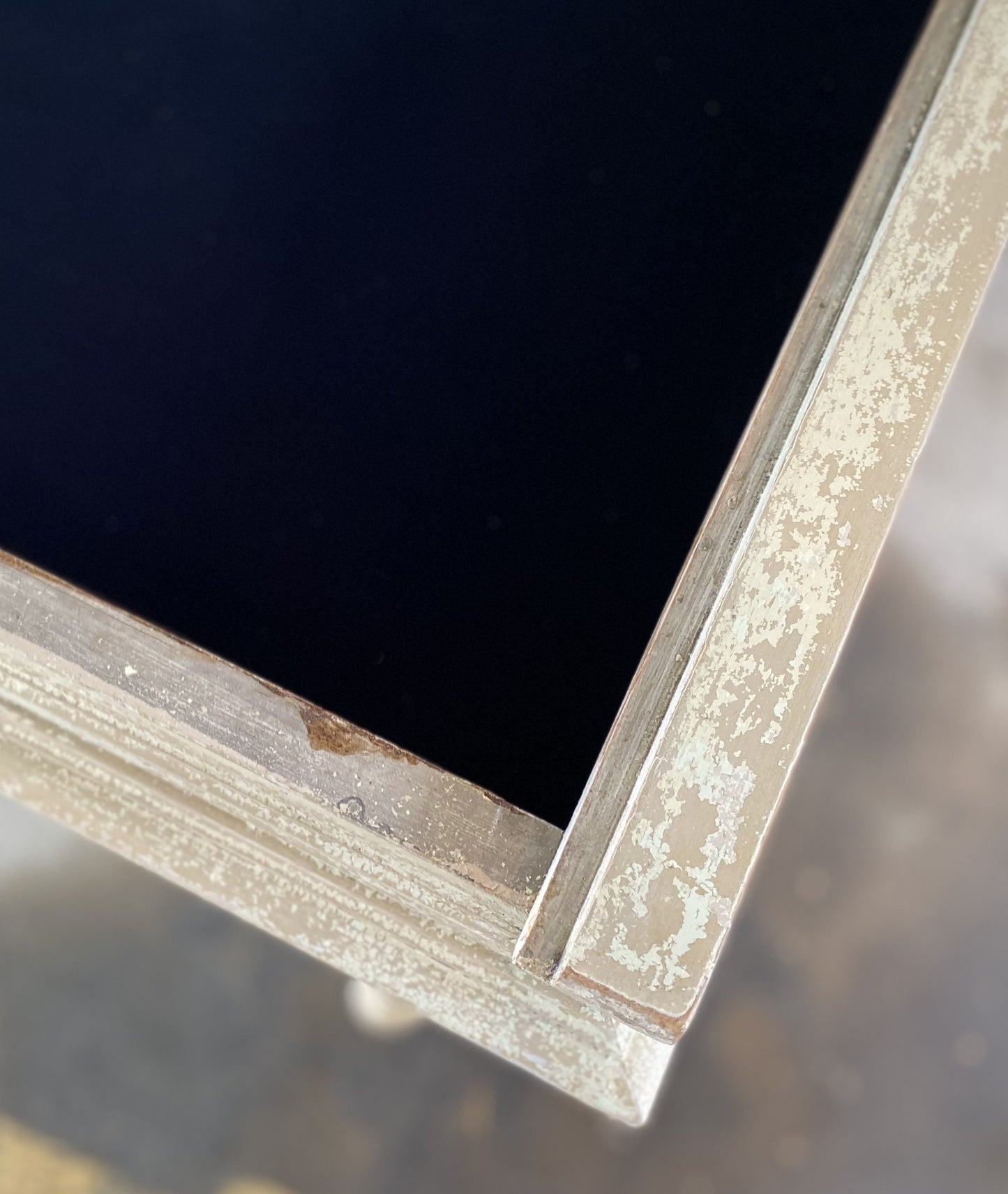 French Display Show Case