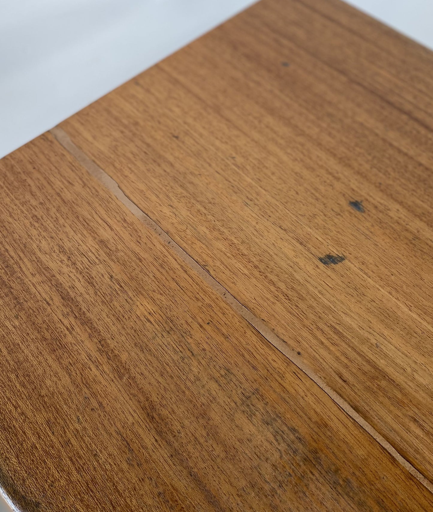 Bistoro Table