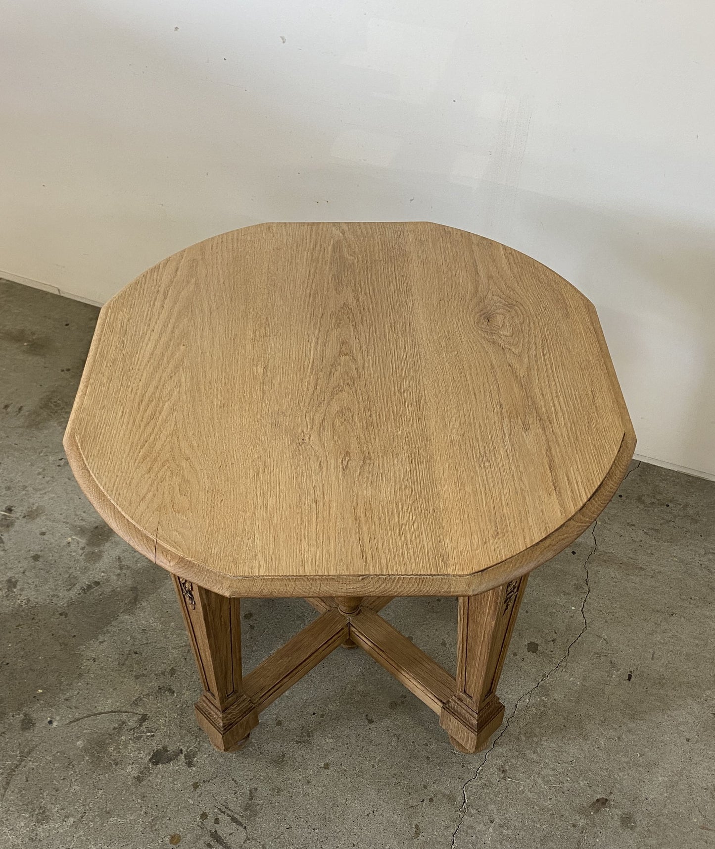 1dr French Oak Table