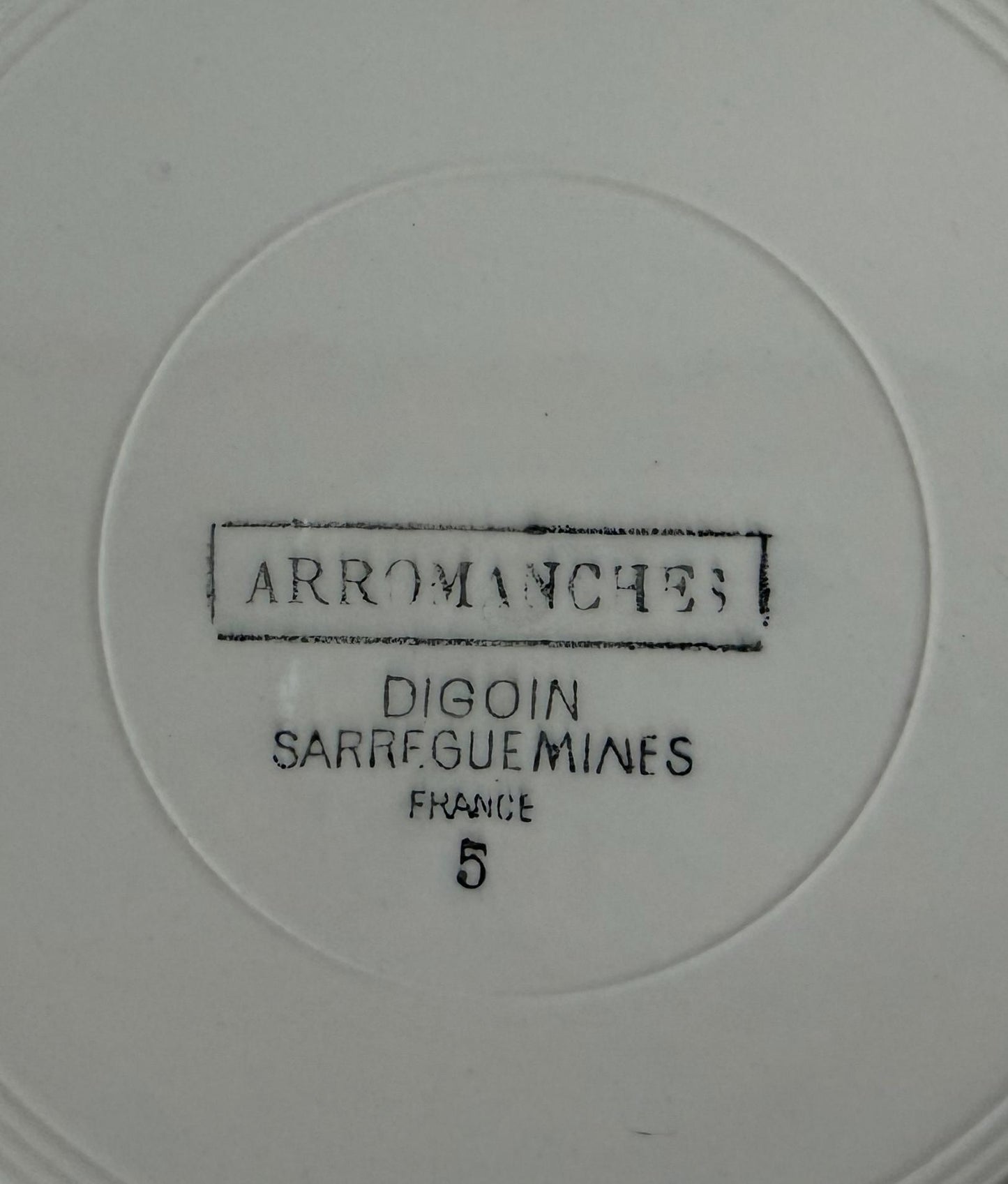 Digoin&Sarreguemines"ARROMANCHES"Plate