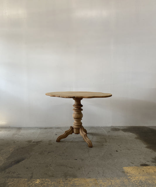 French Table