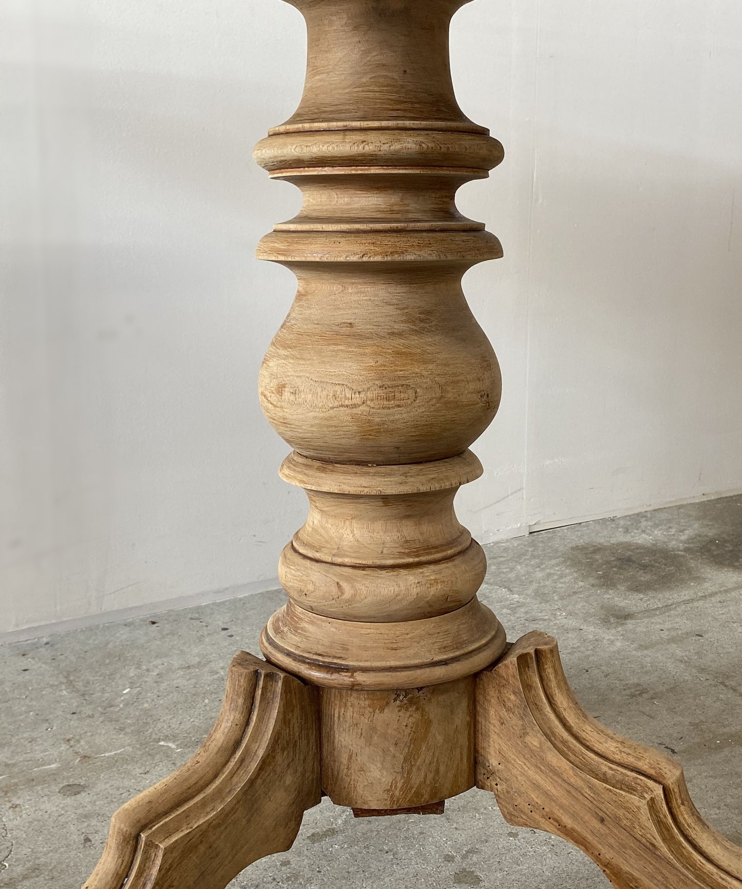 French Table