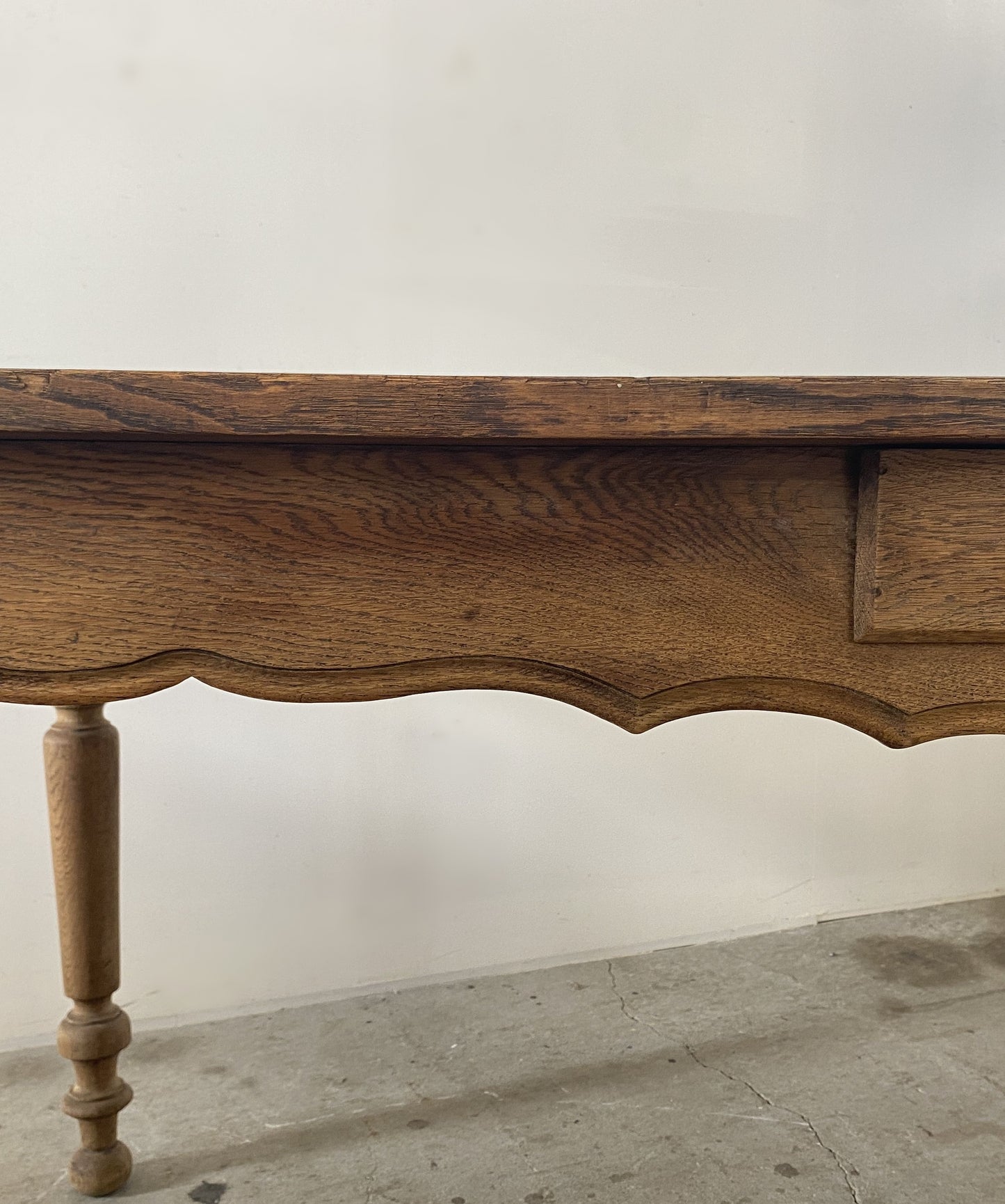 1dr oak Table