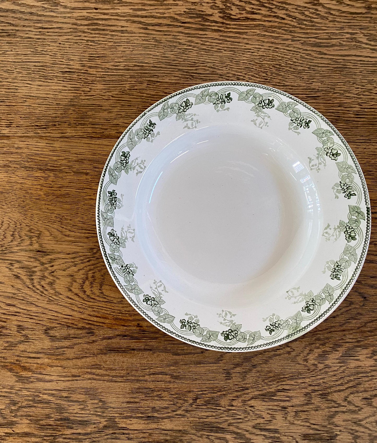 VioLETTA"ST.AMAND"Soup Plate