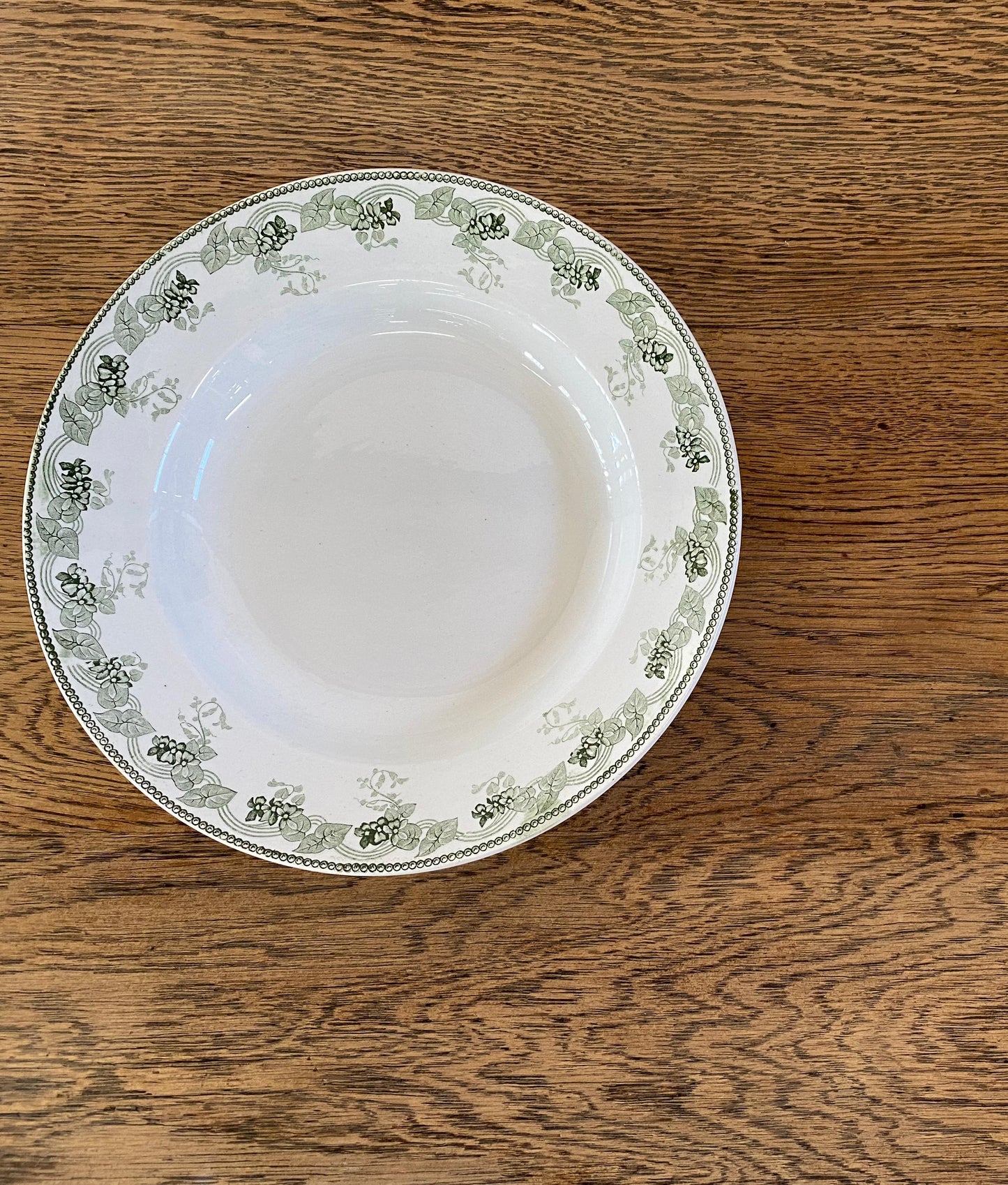 VioLETTA"ST.AMAND"Soup Plate