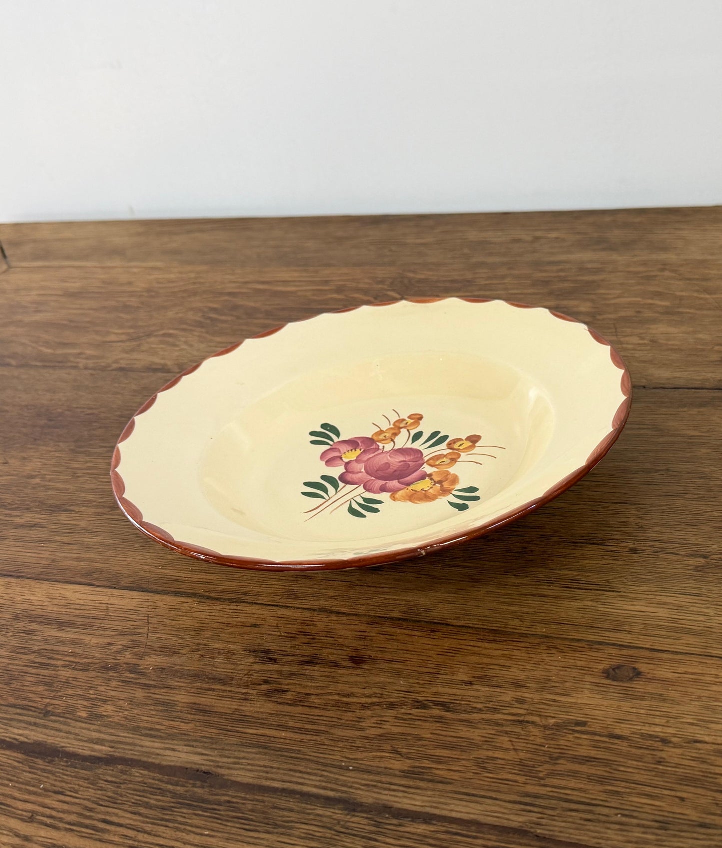 "St. Amand"Salad bowl
