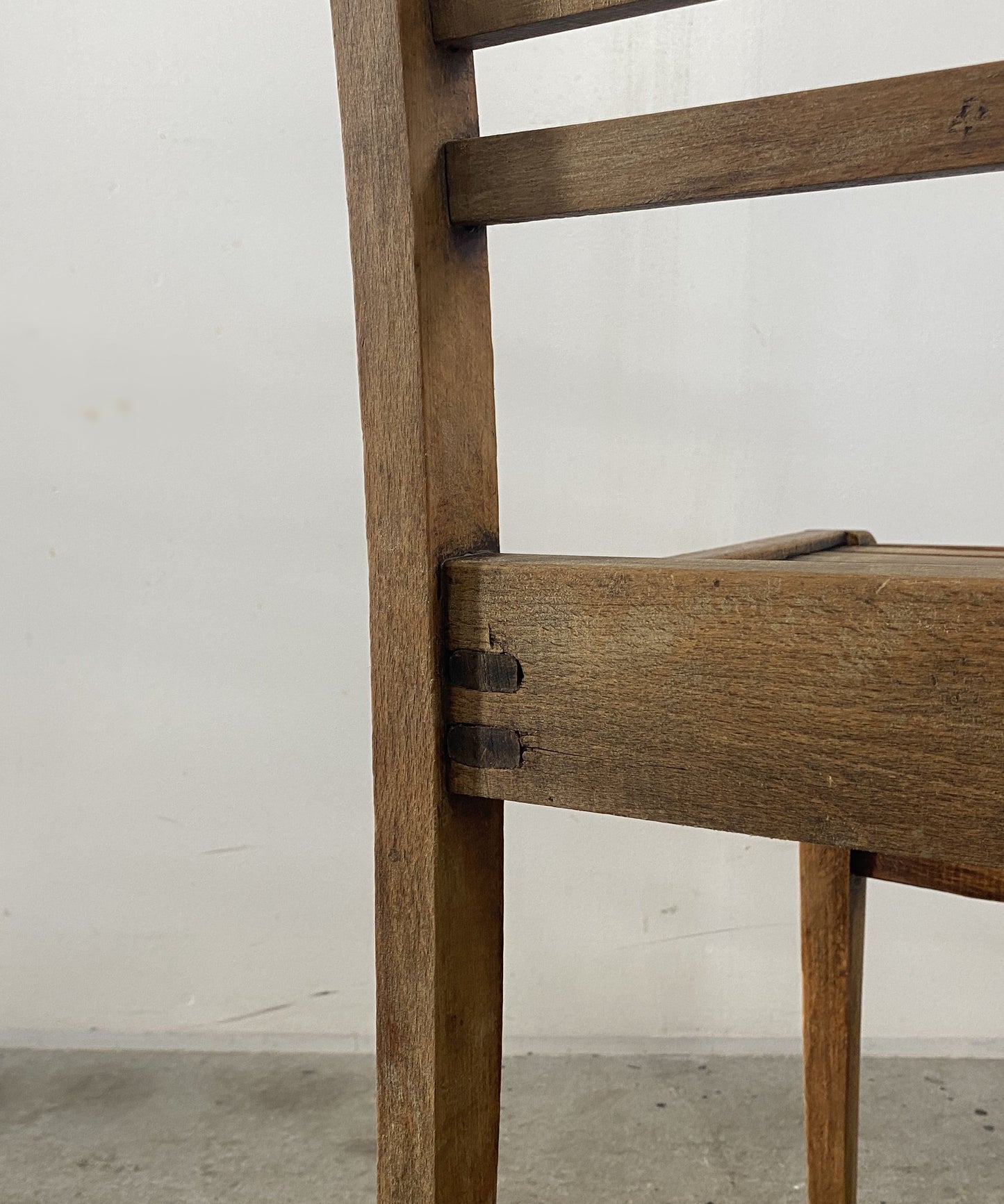 "Rene Gabriel" Chair