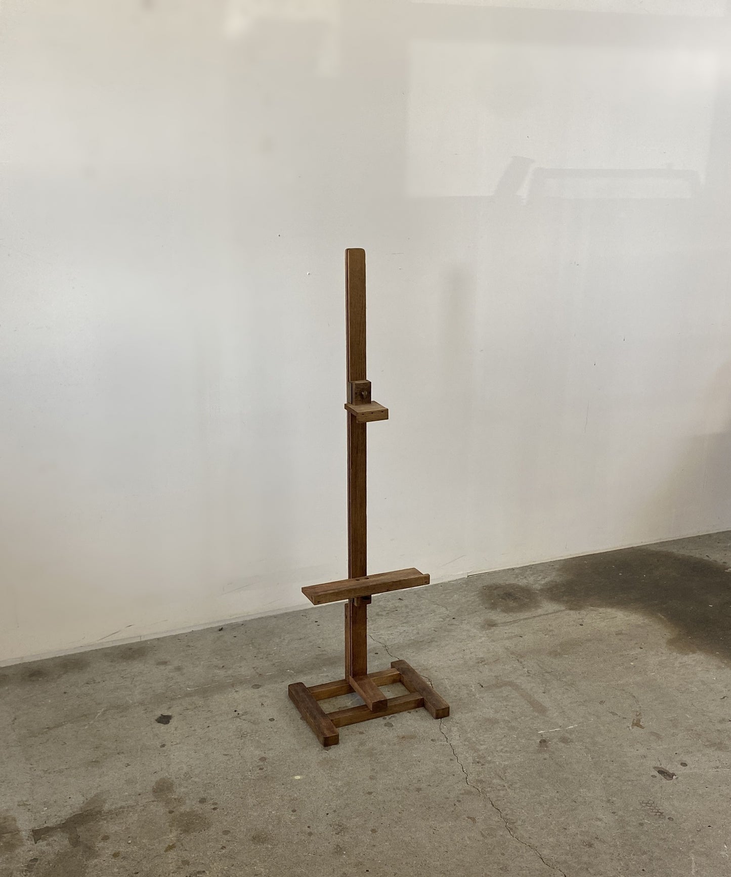 Gallery Easel Stand