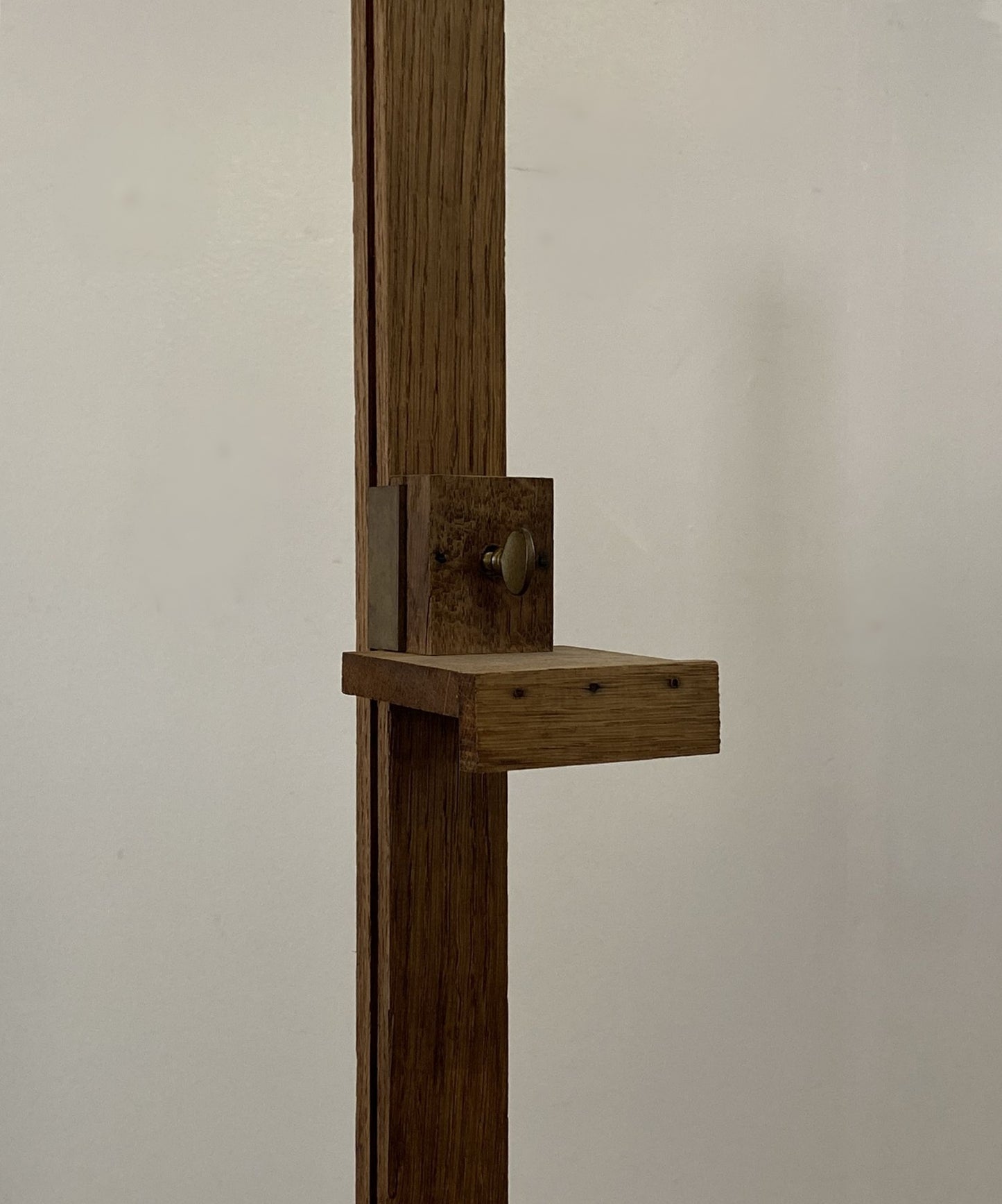 Gallery Easel Stand