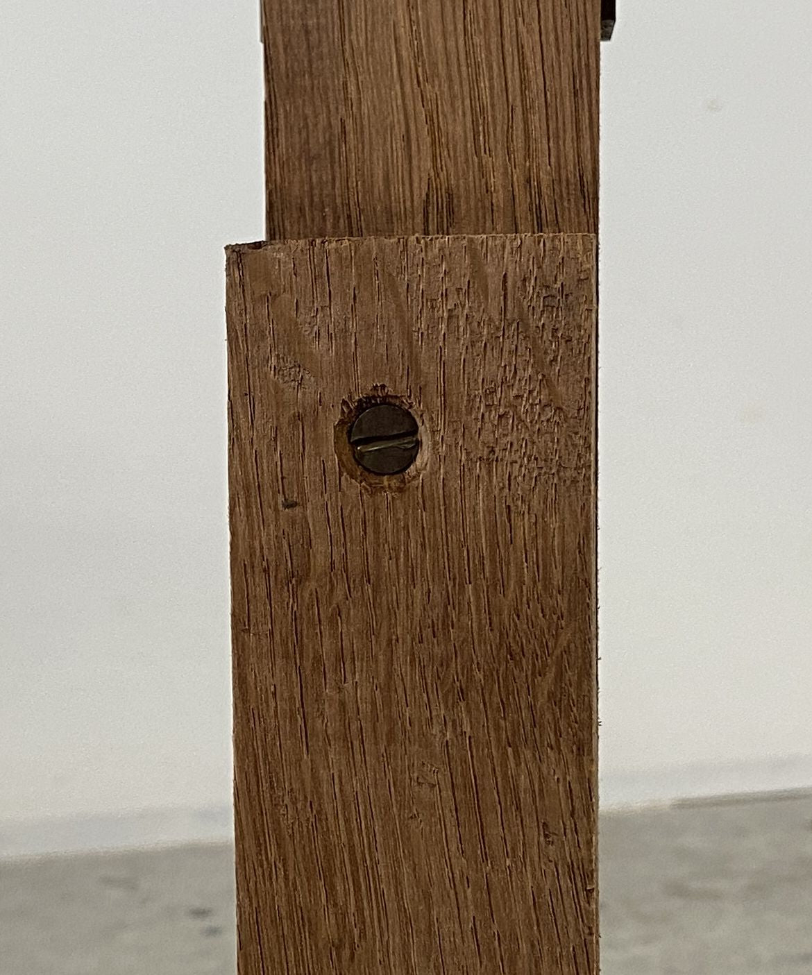Gallery Easel Stand