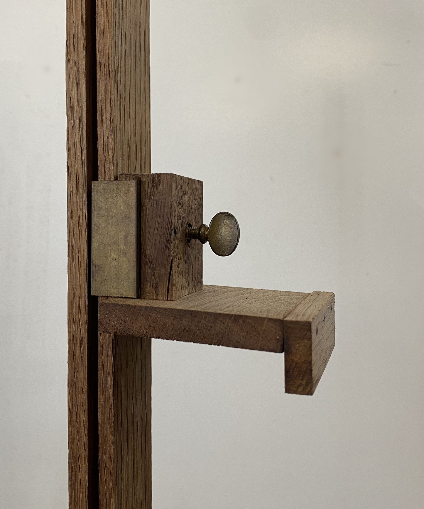Gallery Easel Stand