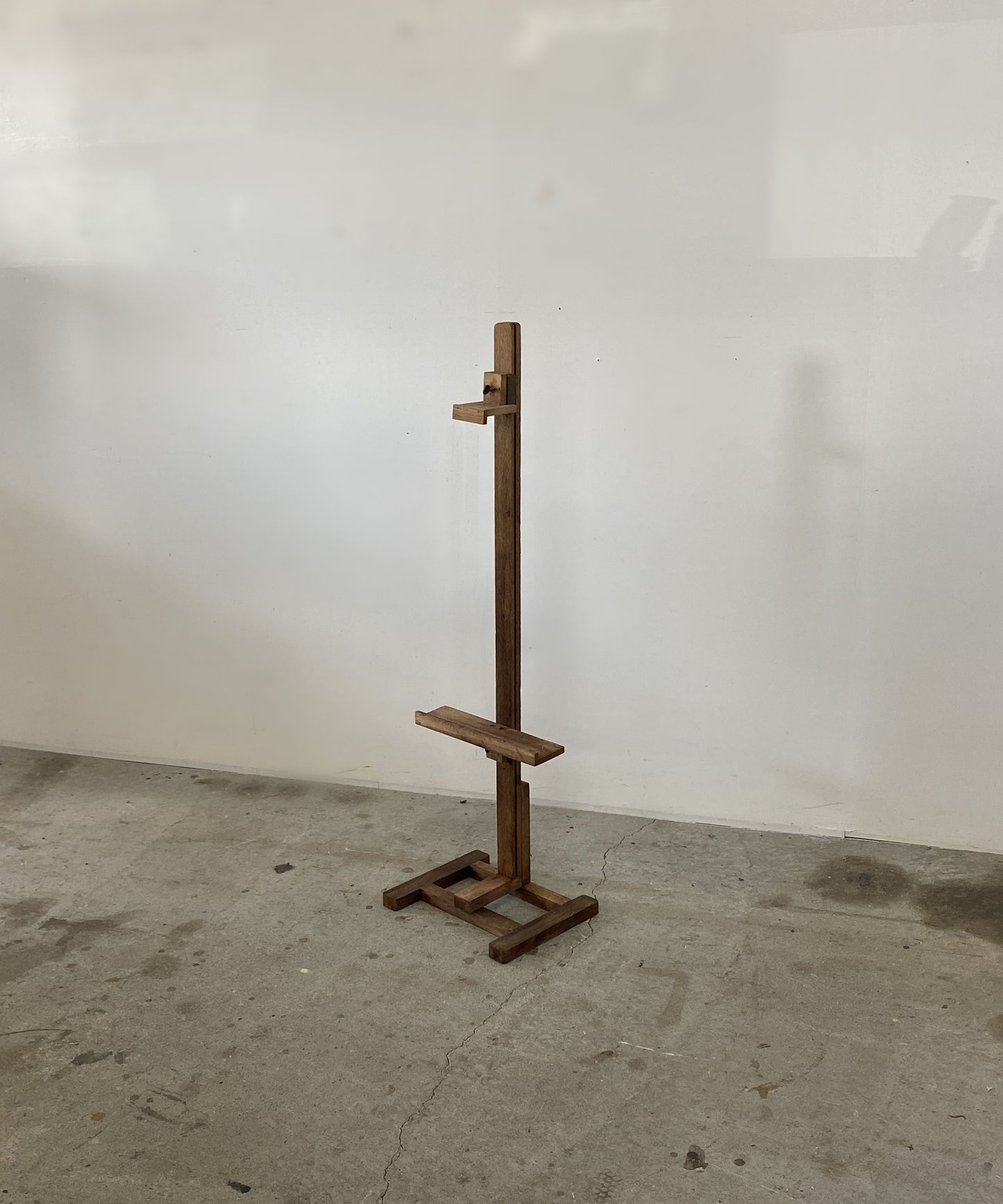Gallery Easel Stand