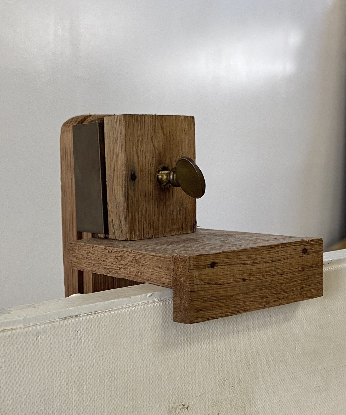 Gallery Easel Stand