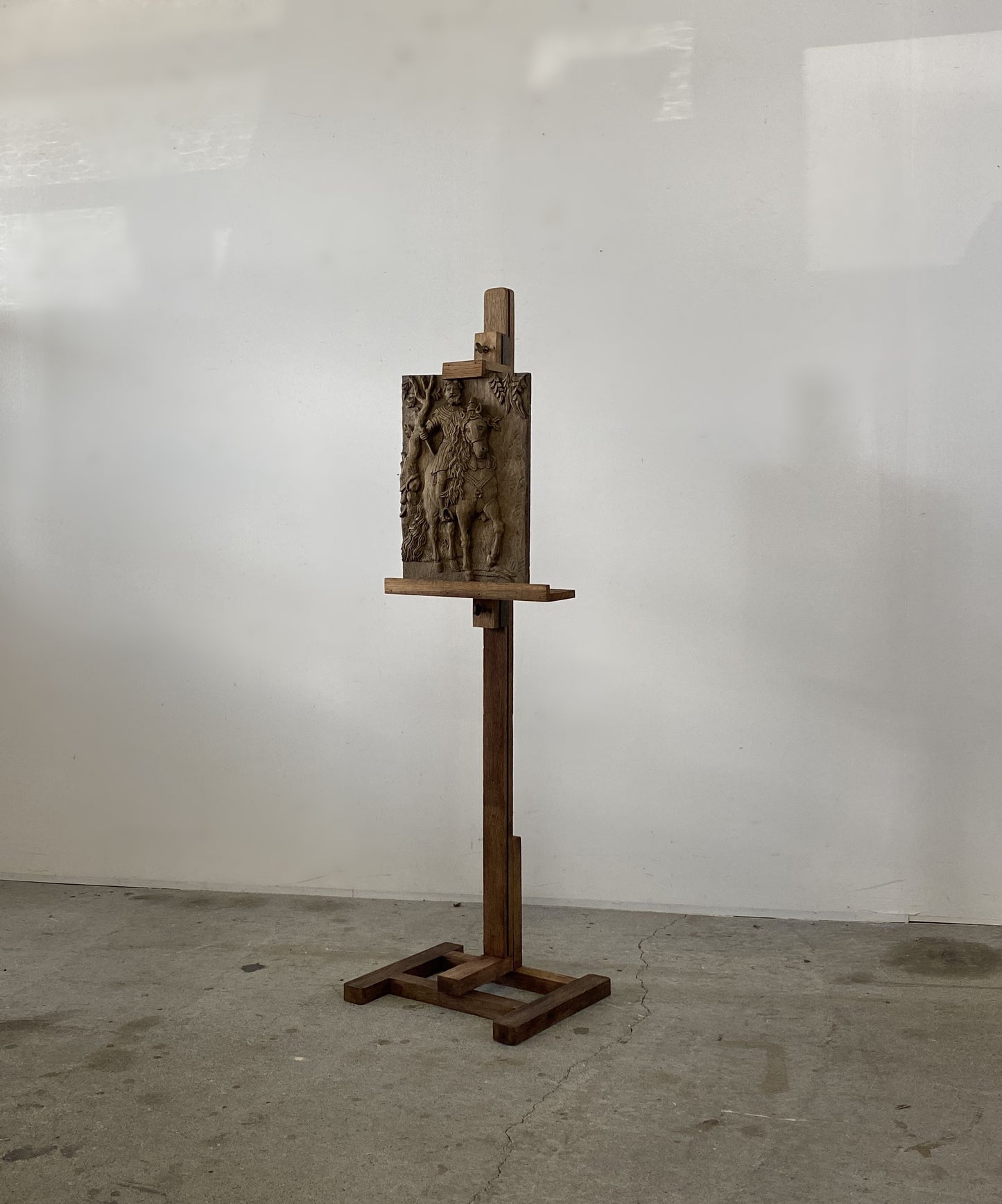 Gallery Easel Stand