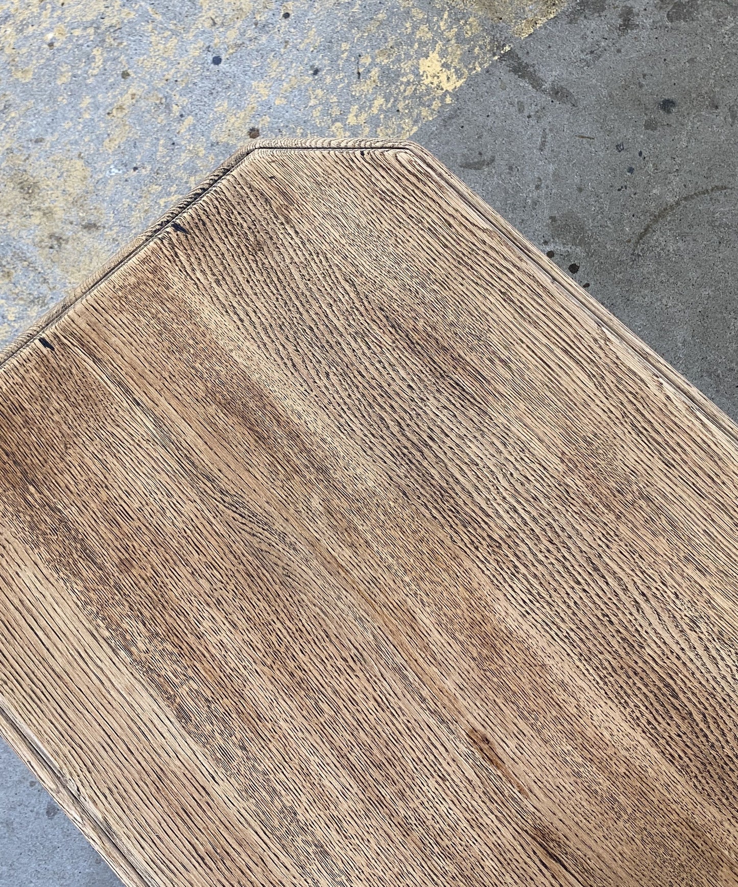 2dr Oak Table