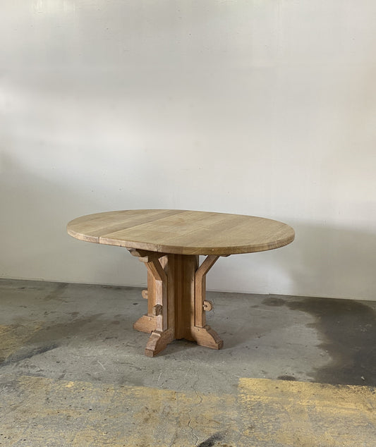 Oak Table