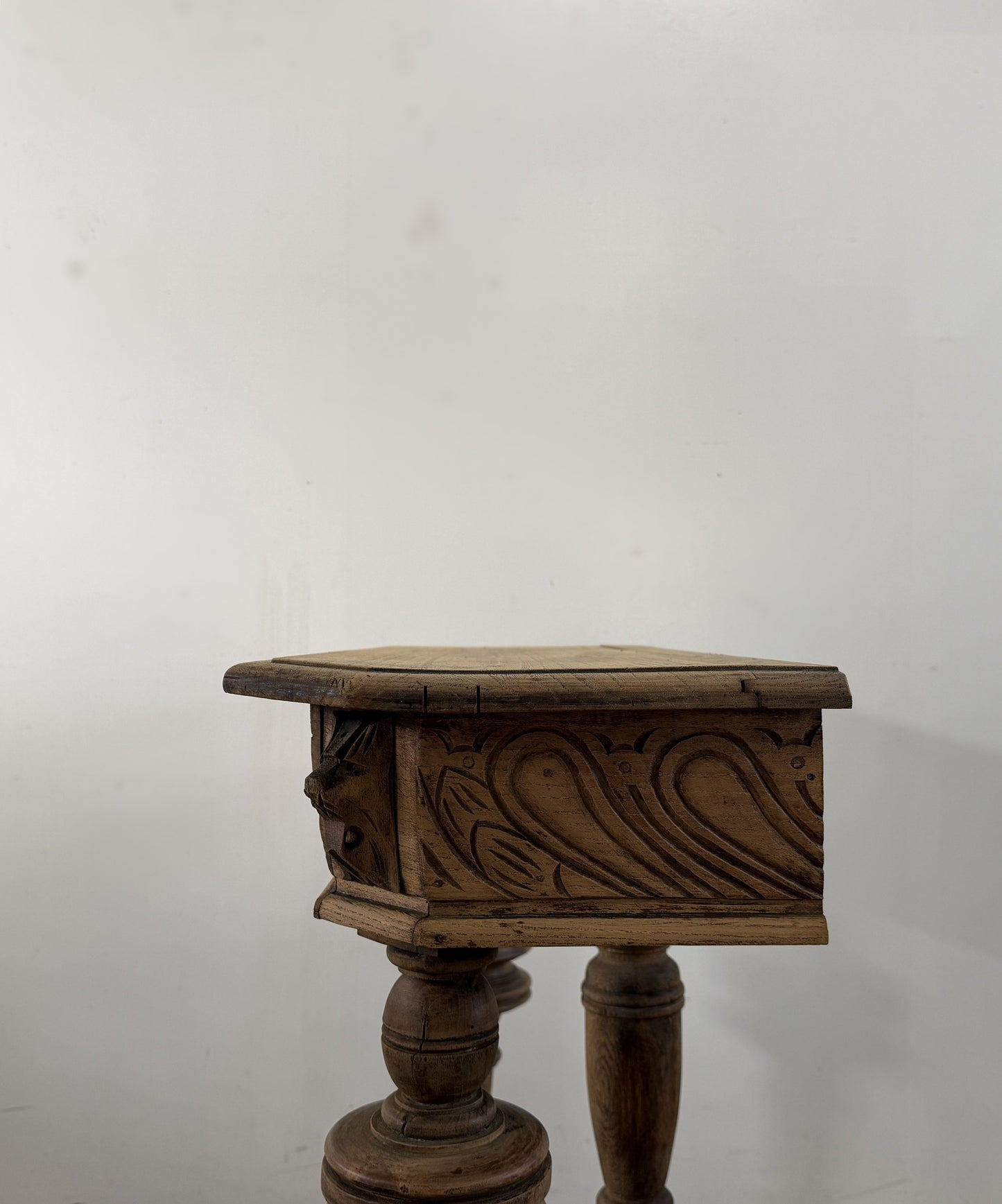 ”HenriⅡ”  Console Table