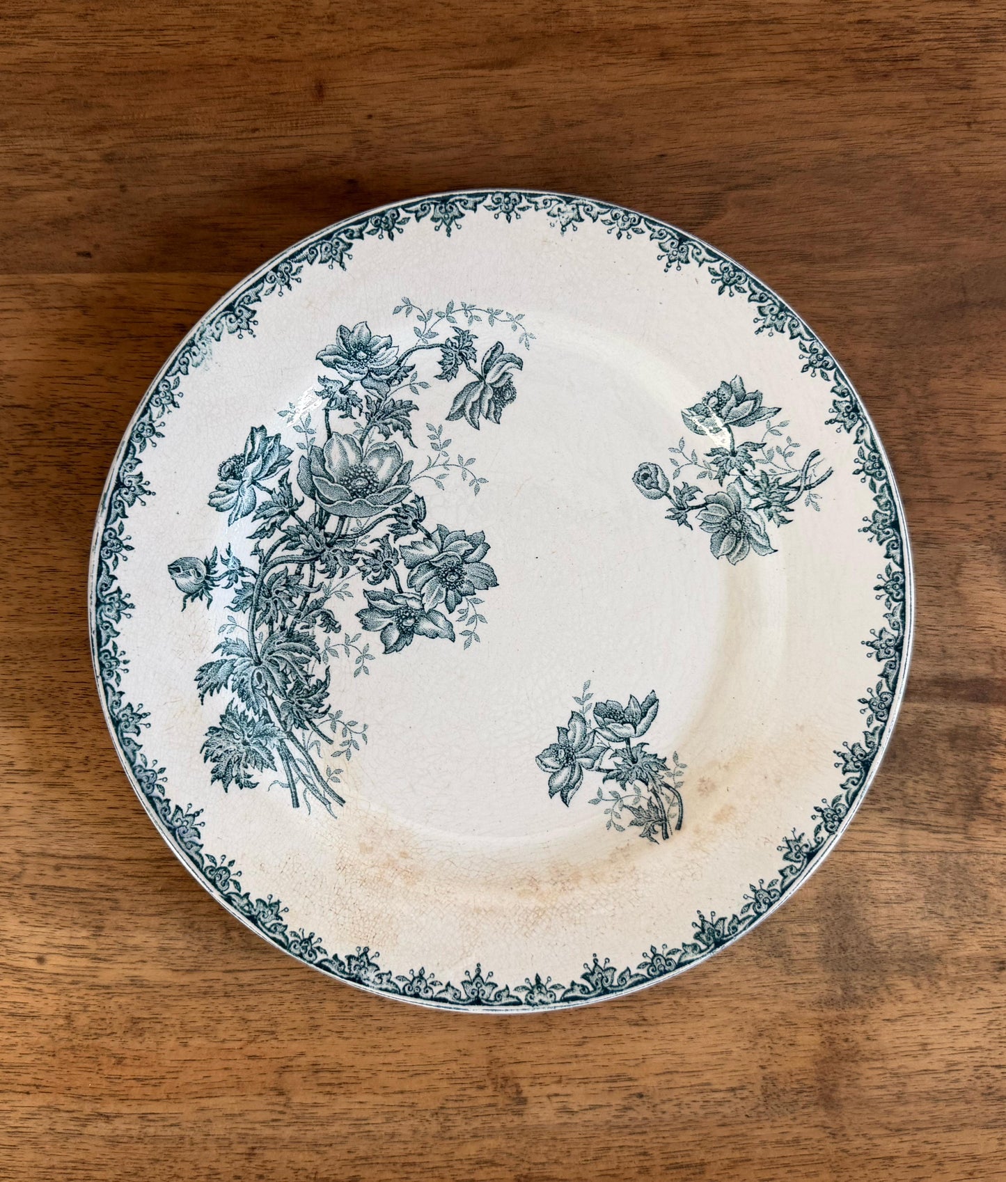 St.Amand"MARGOT"  Plate