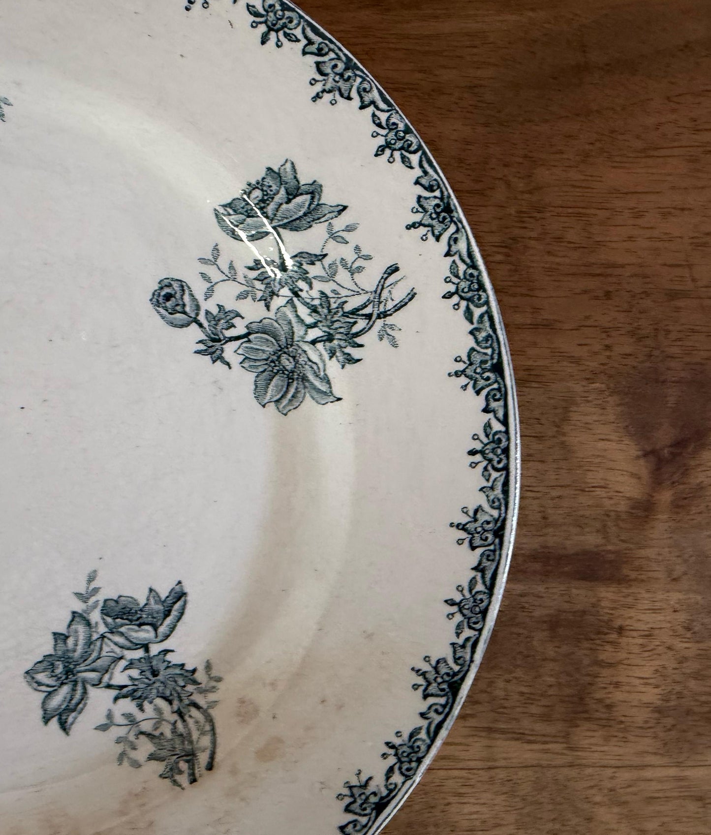 St.Amand"MARGOT"  Plate
