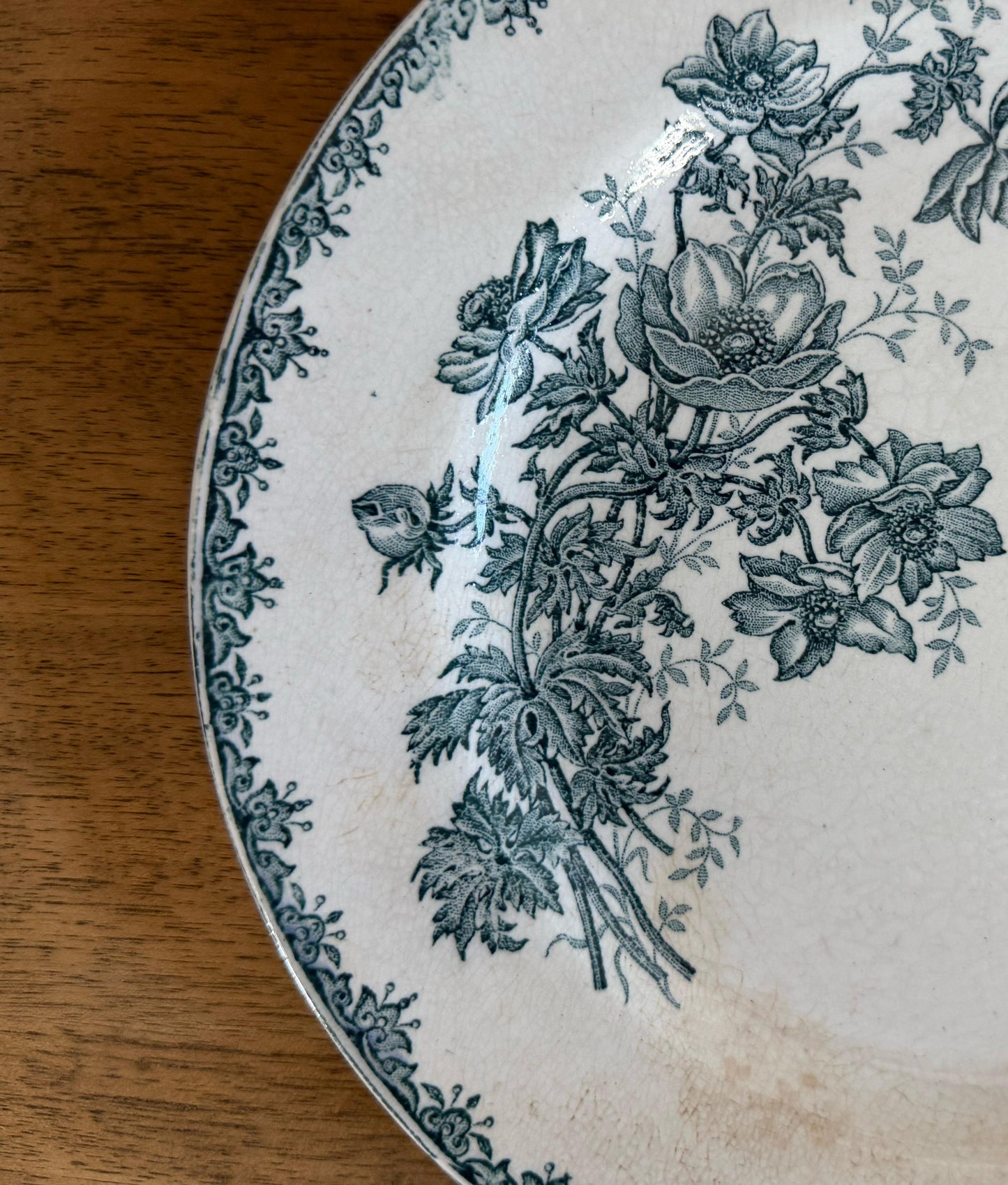 St.Amand"MARGOT"  Plate