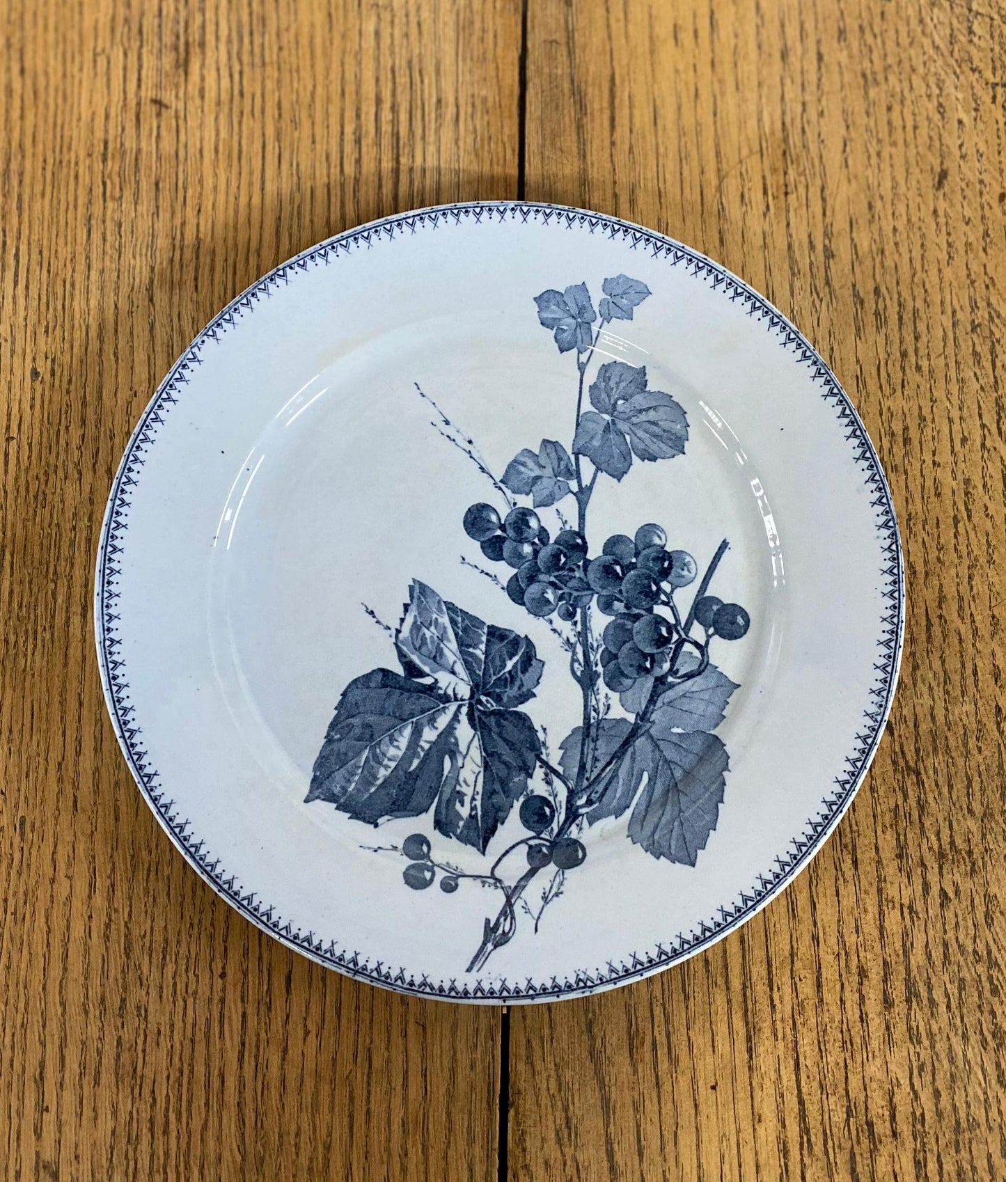 Sarreguemines"CORIN'THE  U&C"Dinner Plate B