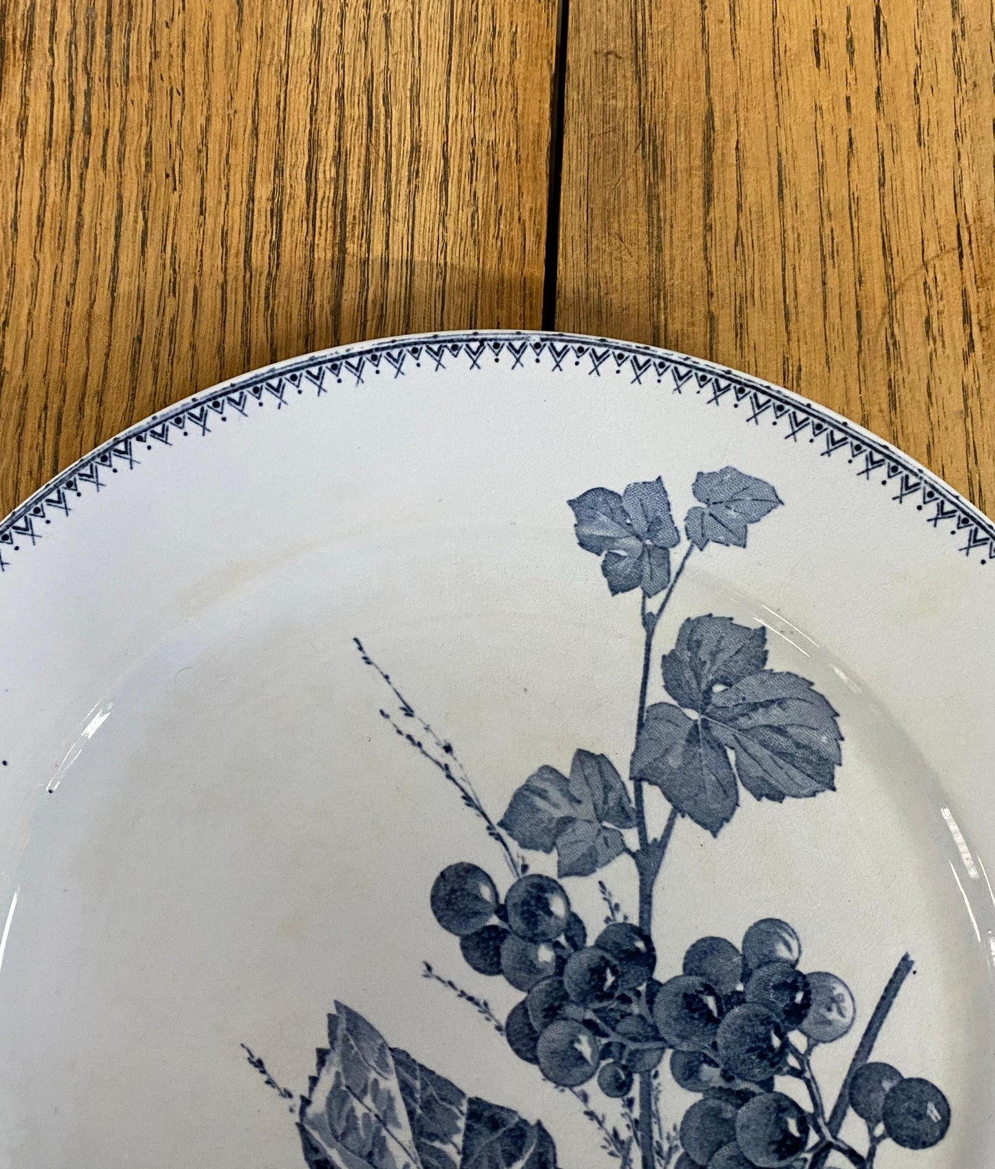 Sarreguemines"CORIN'THE  U&C"Dinner Plate B