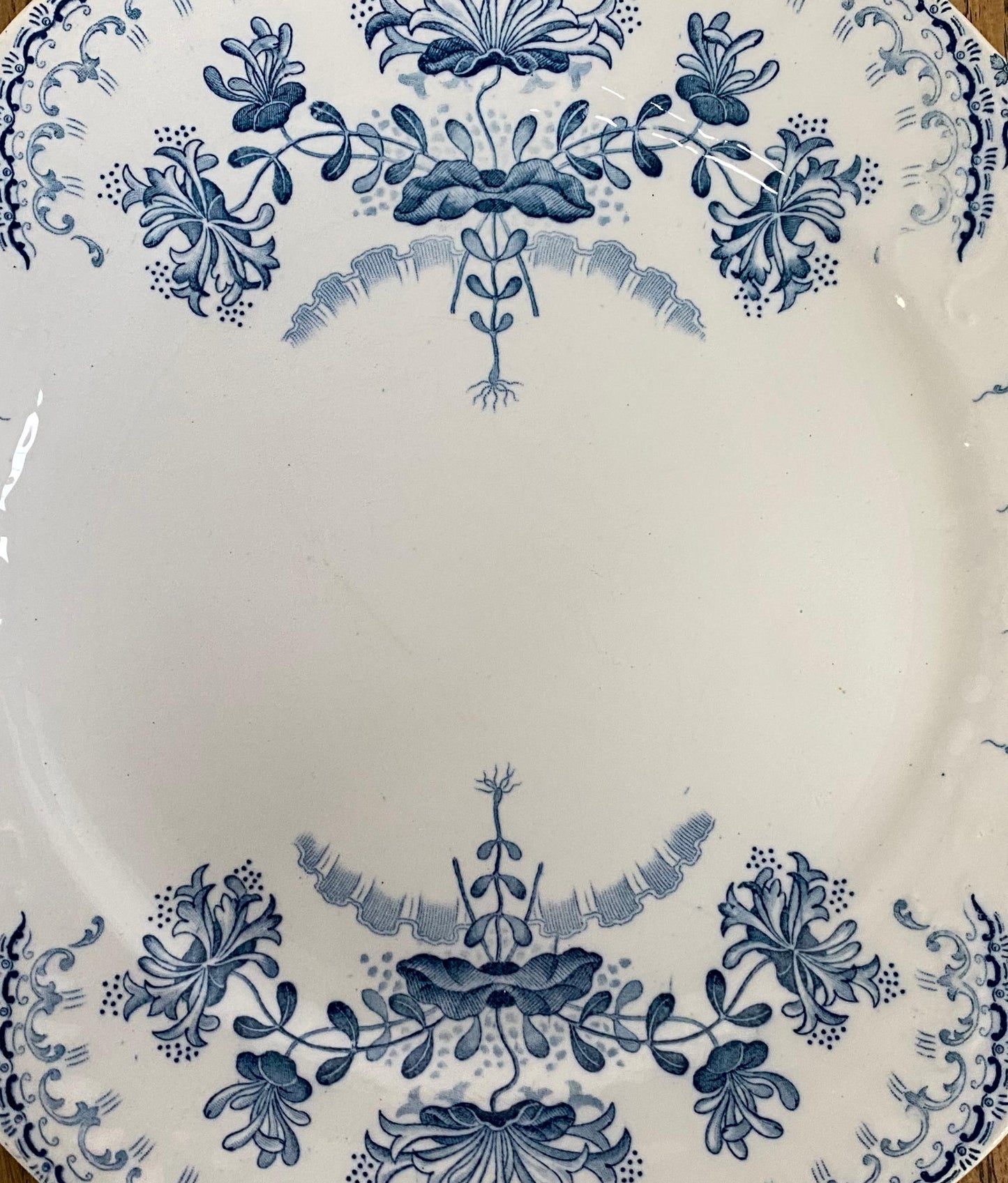St.Amand"Regence" Dinner Plate