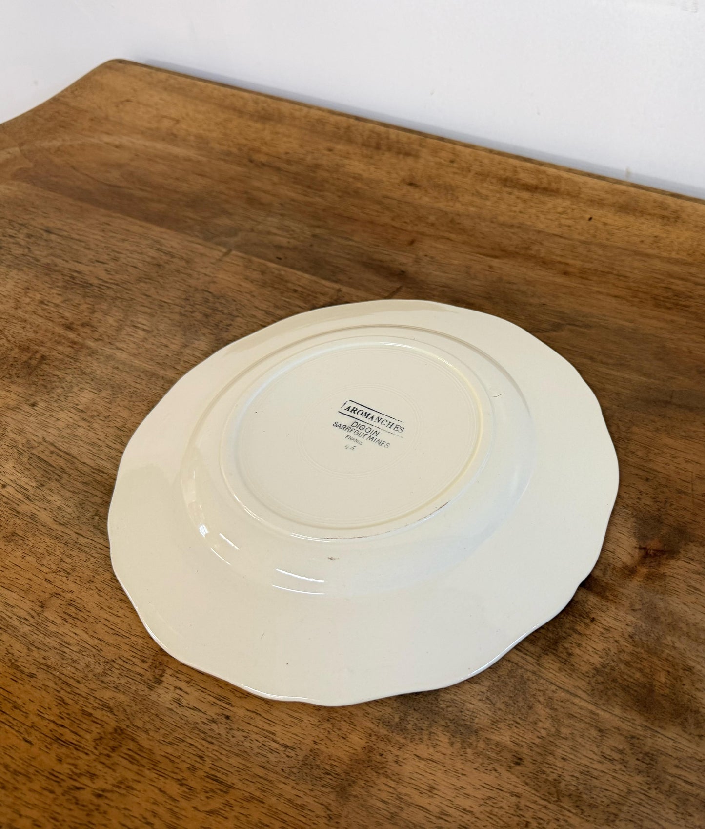 Sarreguemines"ARROMANCHES"Plate