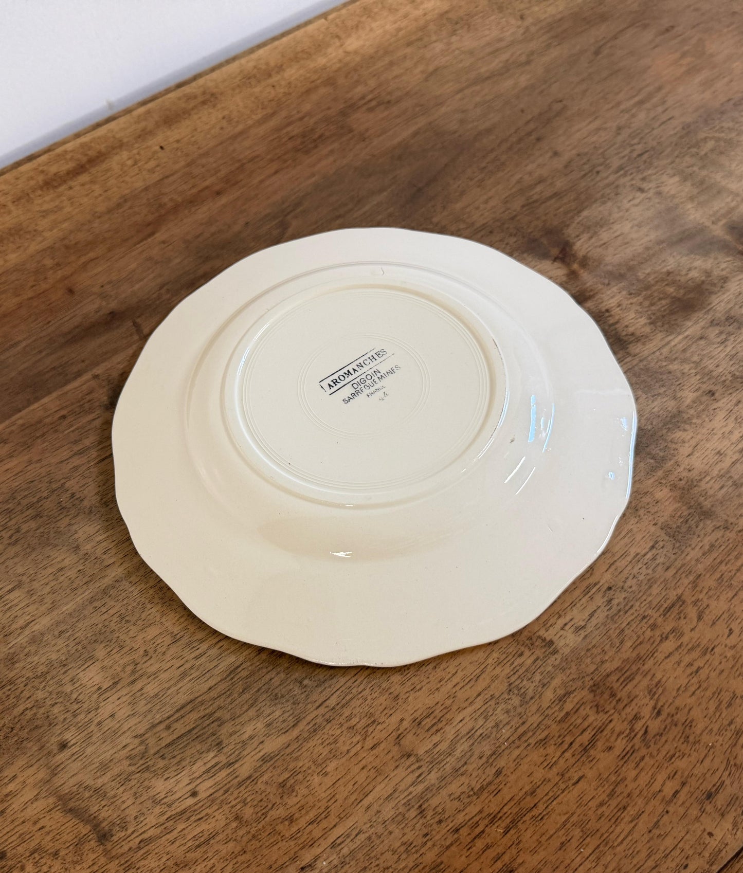 Sarreguemines"ARROMANCHES"Plate