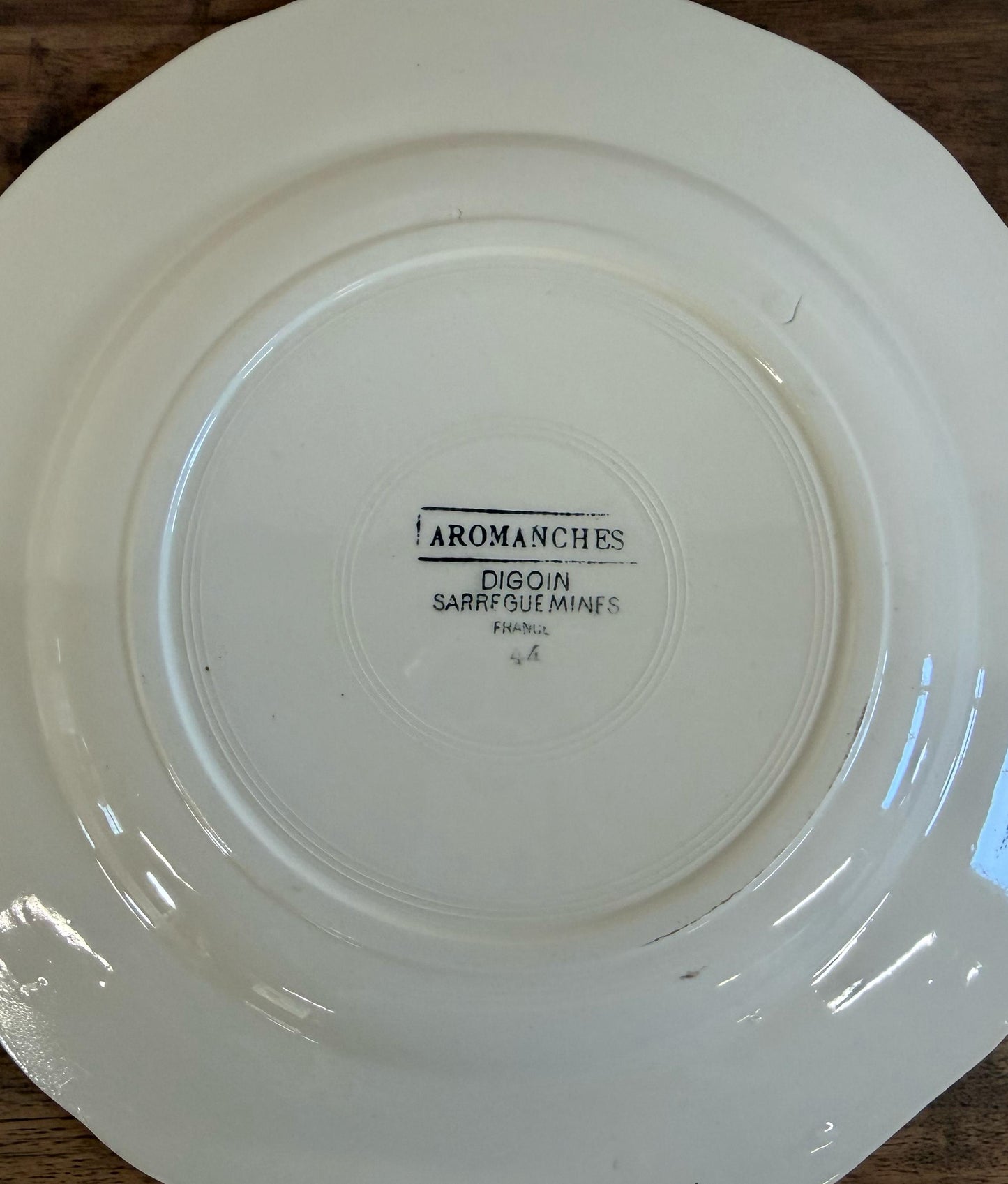 Sarreguemines"ARROMANCHES"Plate