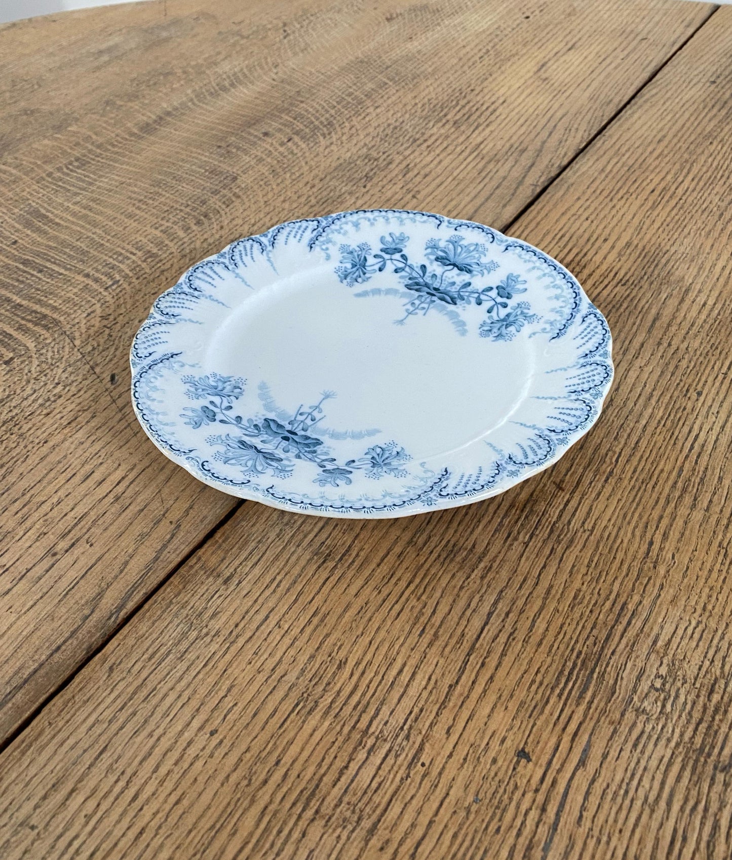 St.Amand"Regence" Dinner Plate