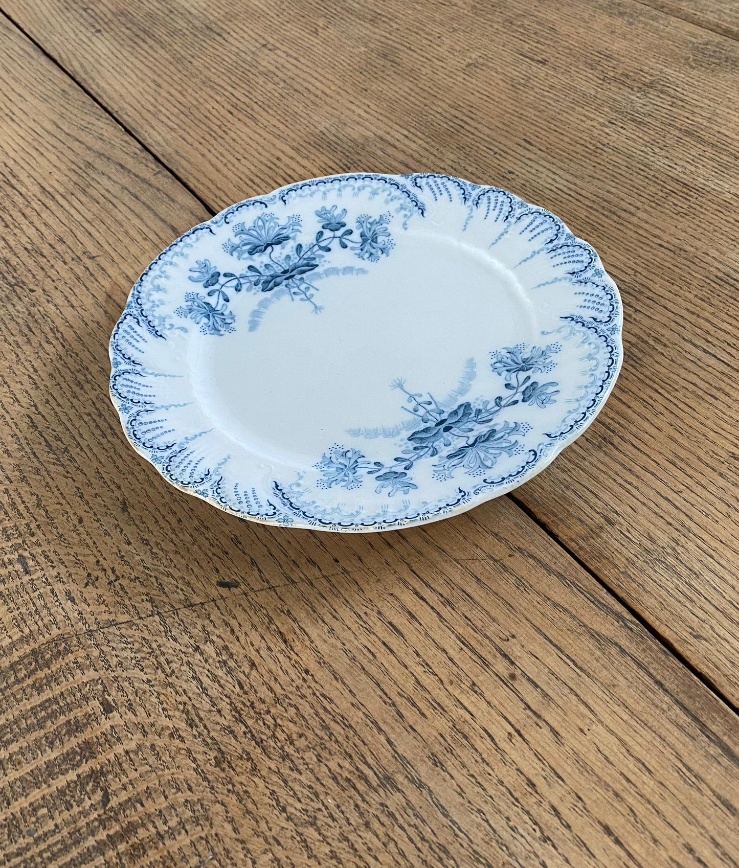 St.Amand"Regence" Dinner Plate