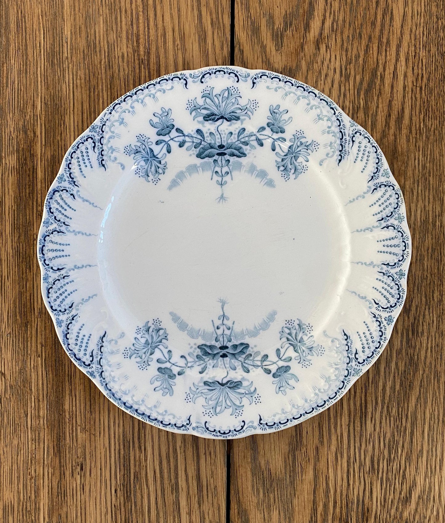St.Amand"Regence" Dinner Plate