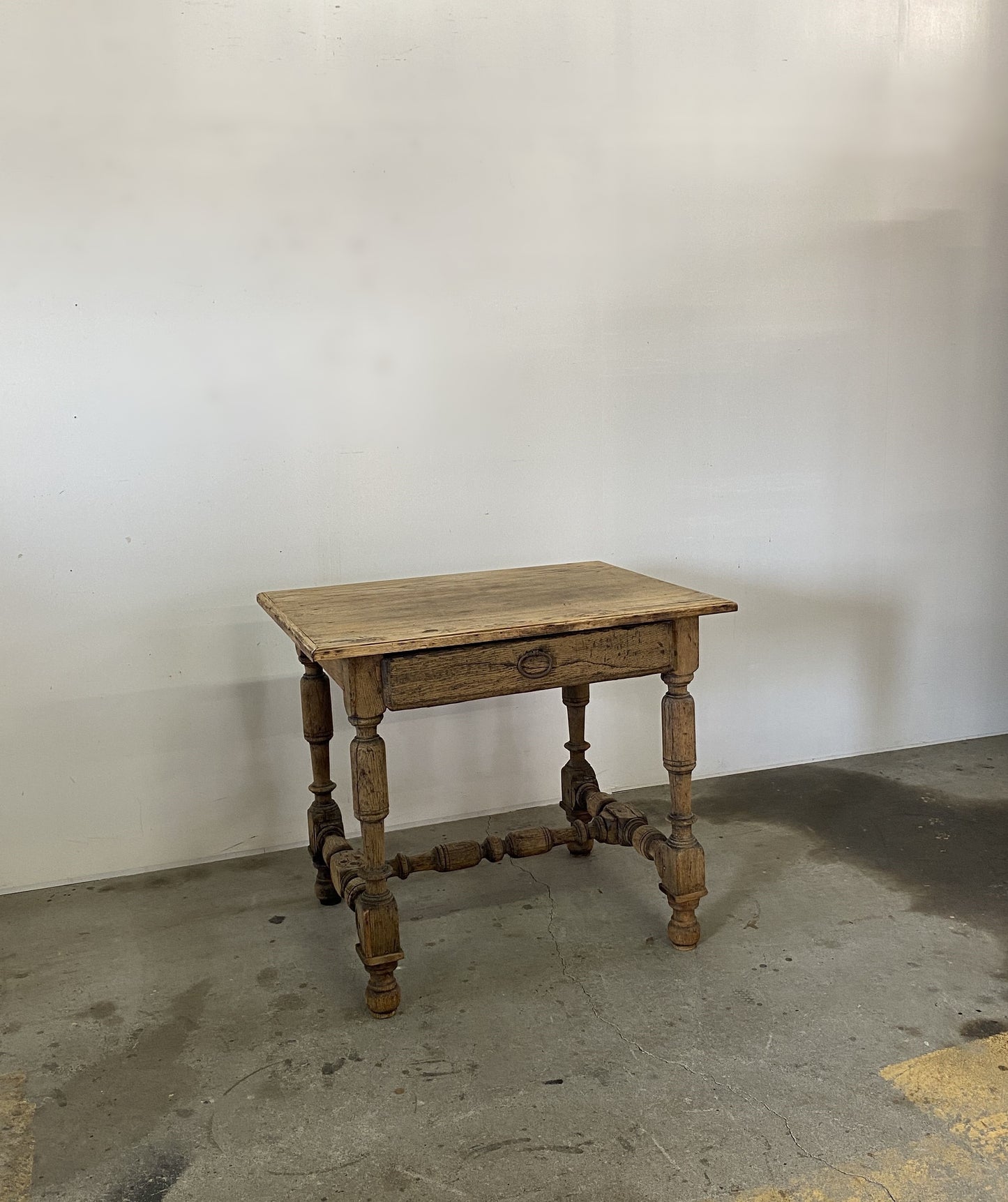 1dr French oak Table