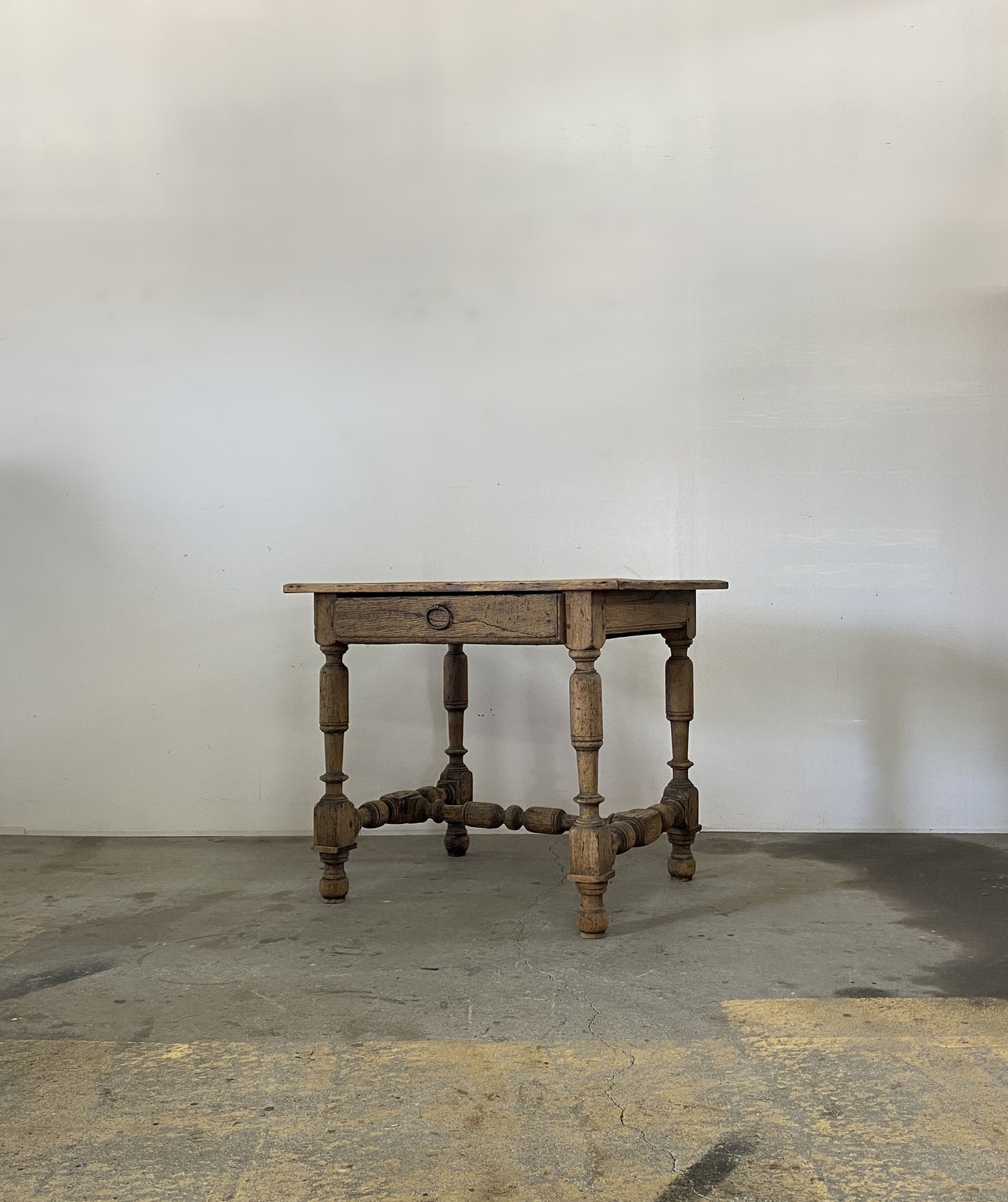 1dr French oak Table